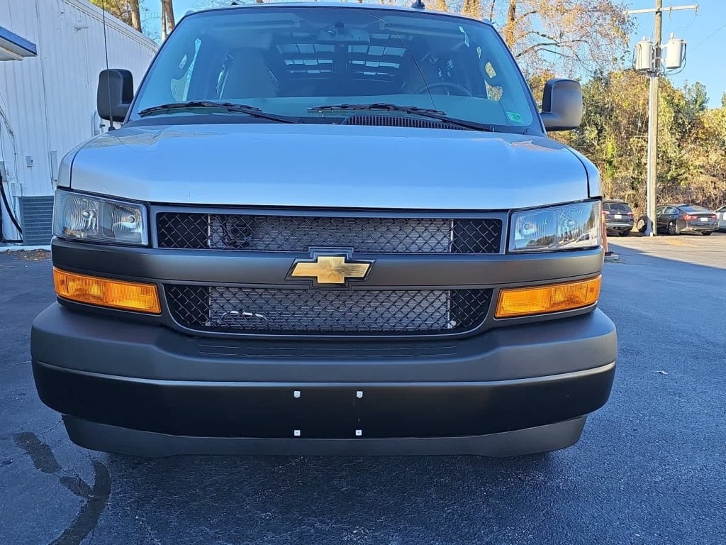2025 Chevrolet Express Cargo RWD 2500 Extended Wheelbase WT