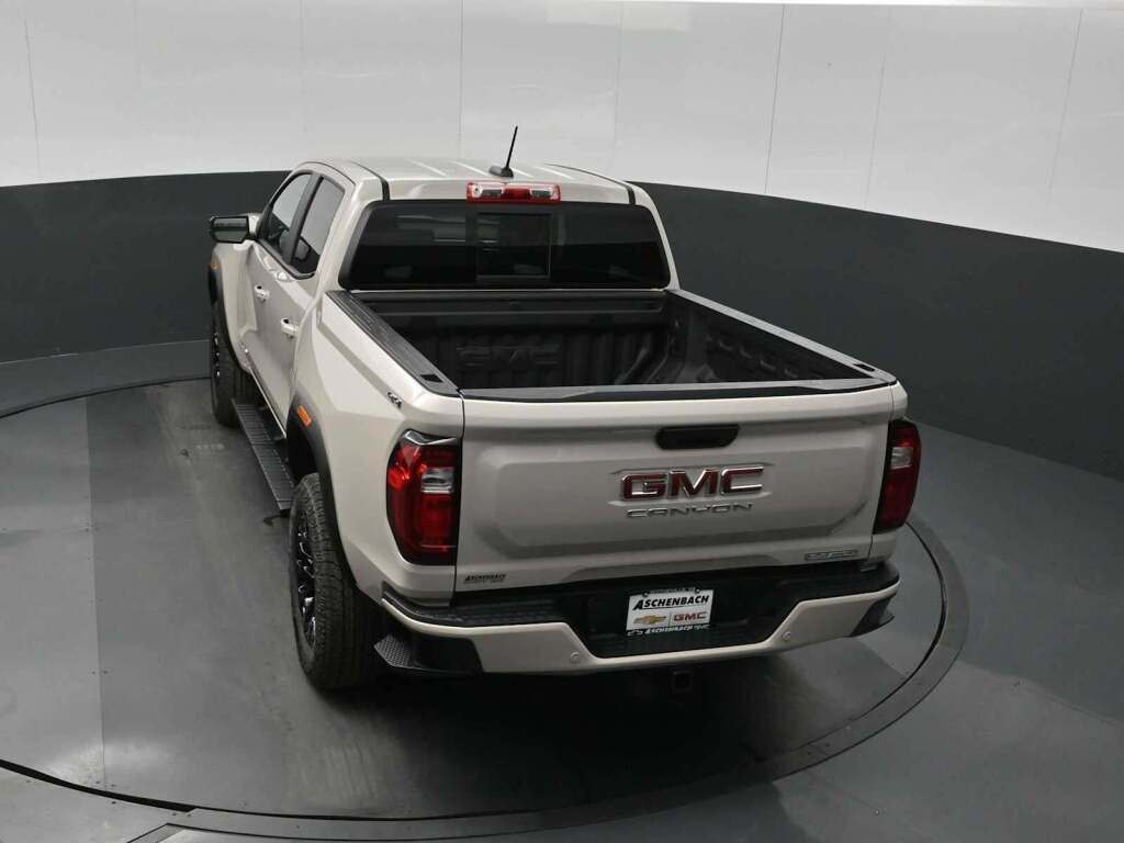 2026 GMC Canyon Elevation, 4WD