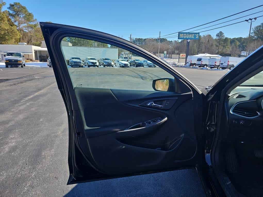 2024 Chevrolet Malibu FWD 1LT