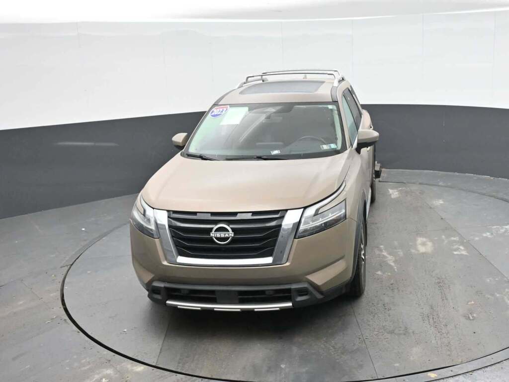 2023 Nissan Pathfinder Platinum 4WD