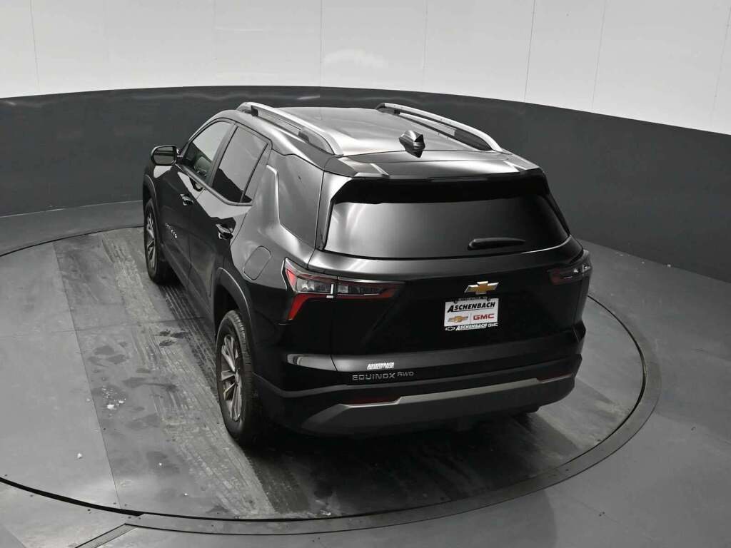 2025 Chevrolet Equinox AWD LT