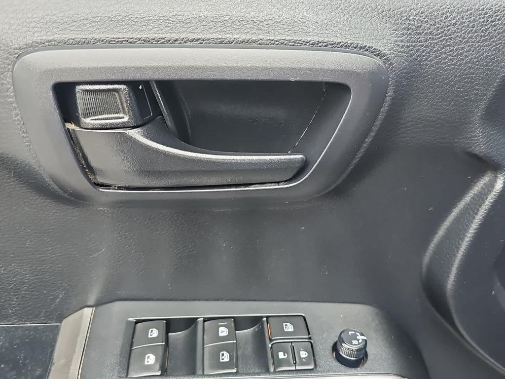 2019 Toyota Tacoma SR V6