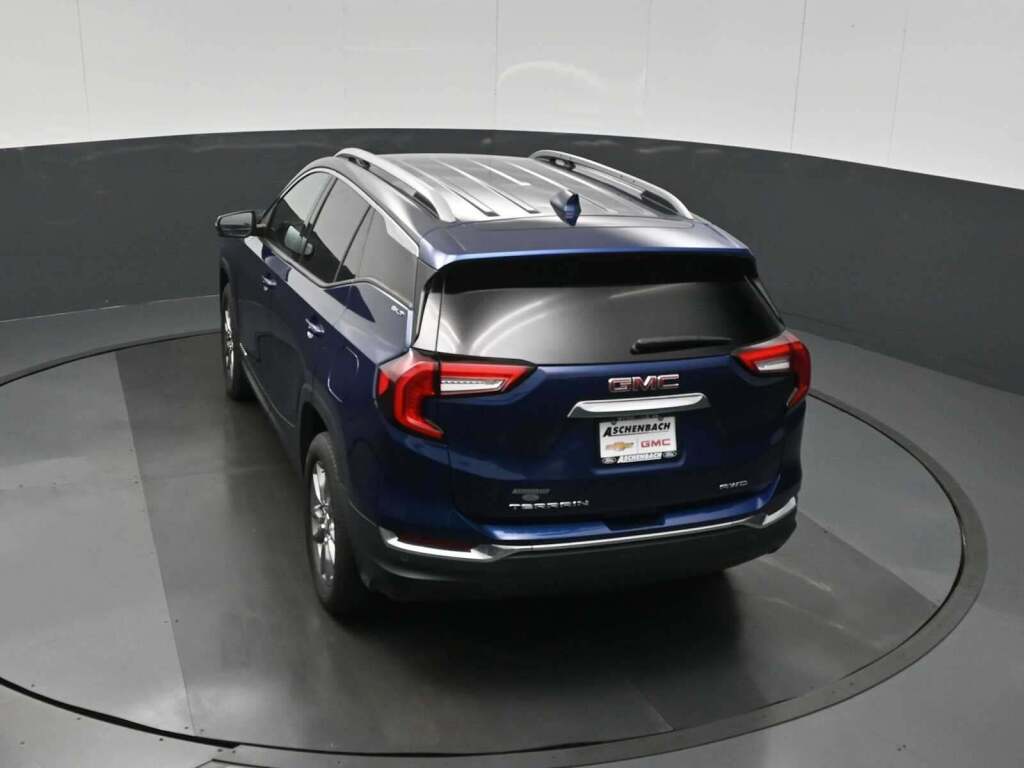 2022 GMC Terrain AWD SLT