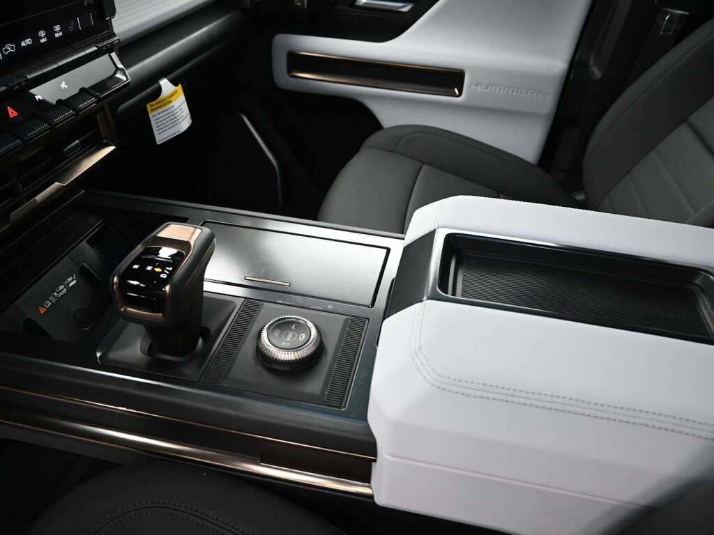 2025 GMC HUMMER EV SUV 3X e4WD