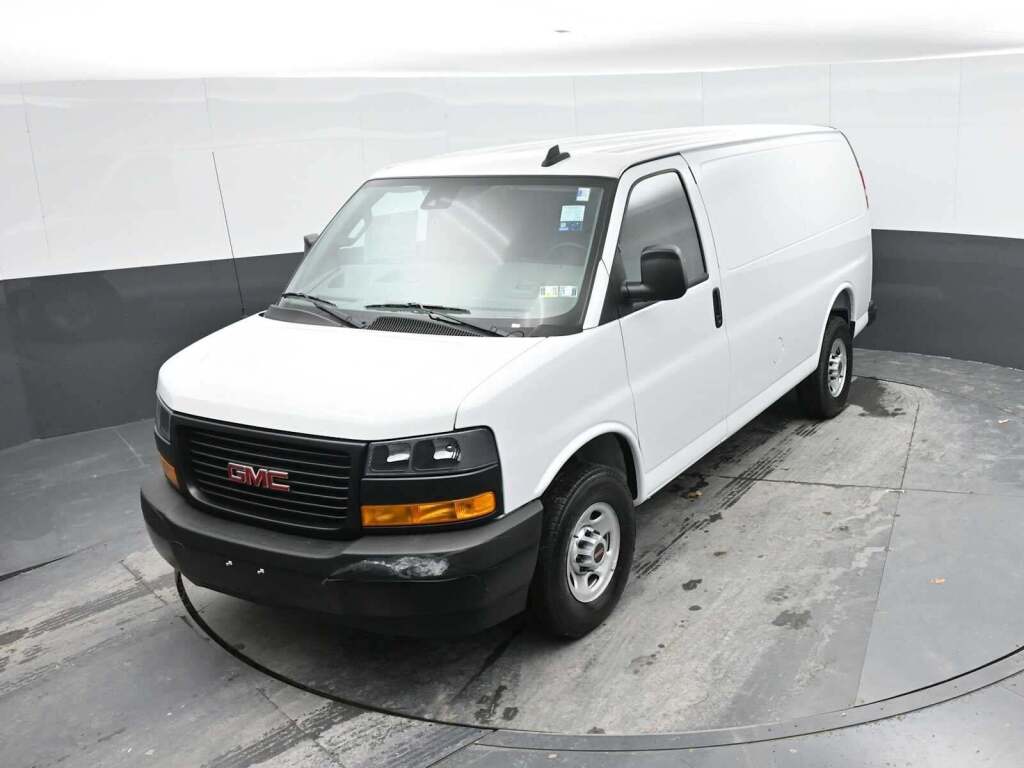 2025 GMC Savana Cargo RWD 2500 Regular Wheelbase Work Van