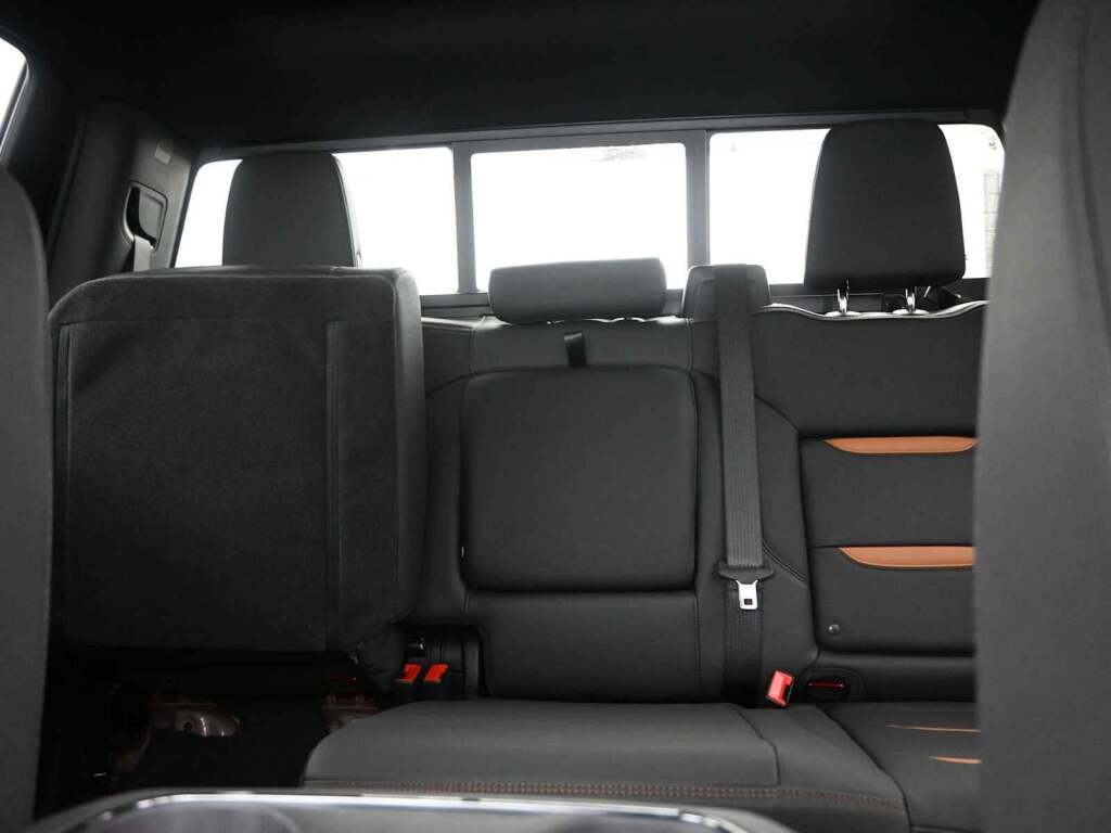 2026 GMC Sierra 2500HD AT4