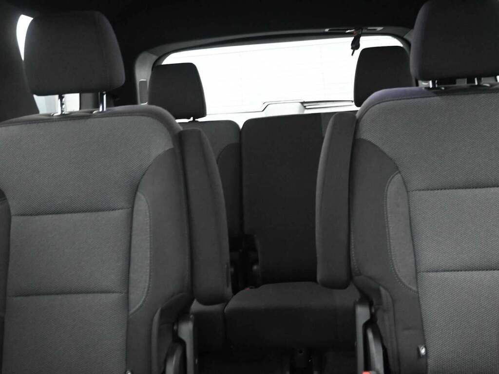 2023 Chevrolet Traverse FWD LT Cloth