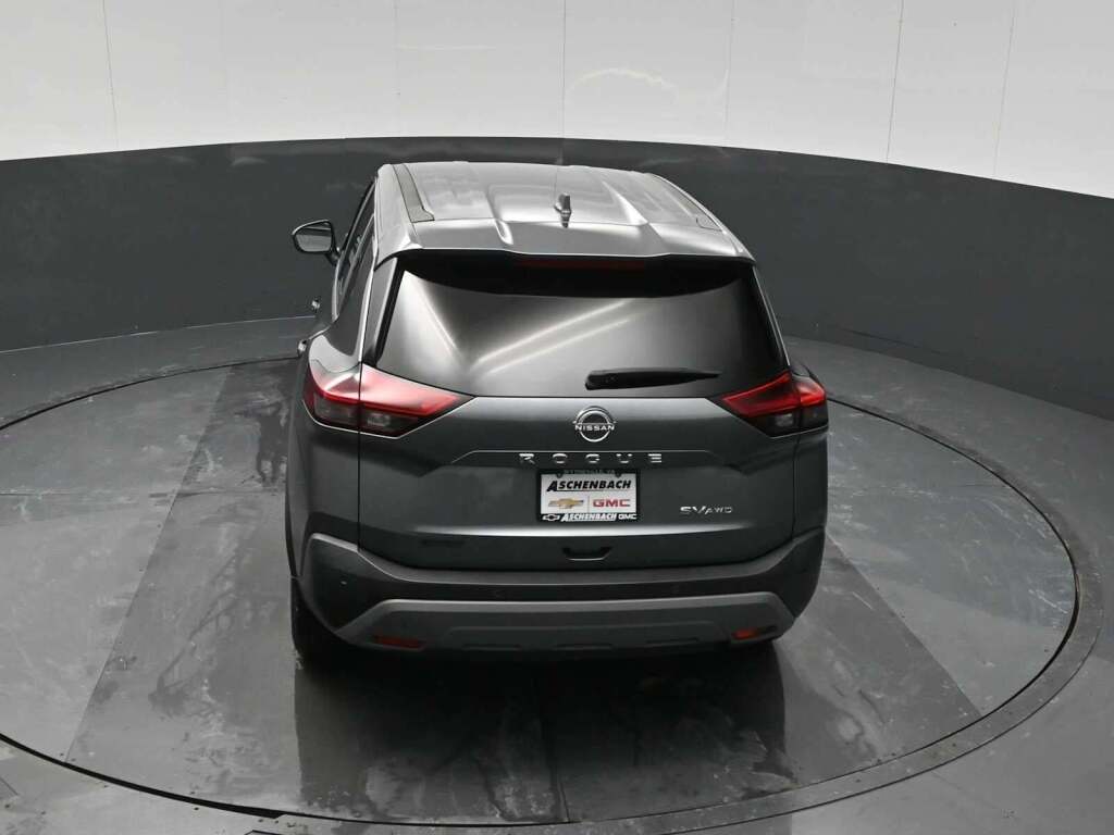 2022 Nissan Rogue SV Intelligent AWD