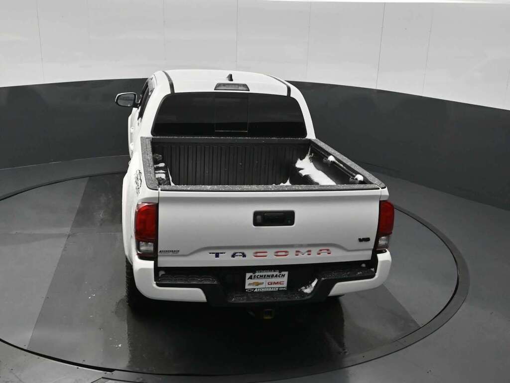 2019 Toyota Tacoma SR V6