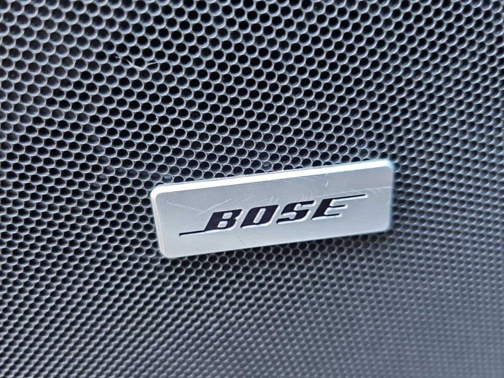 2023 Chevrolet Suburban 4WD Premier