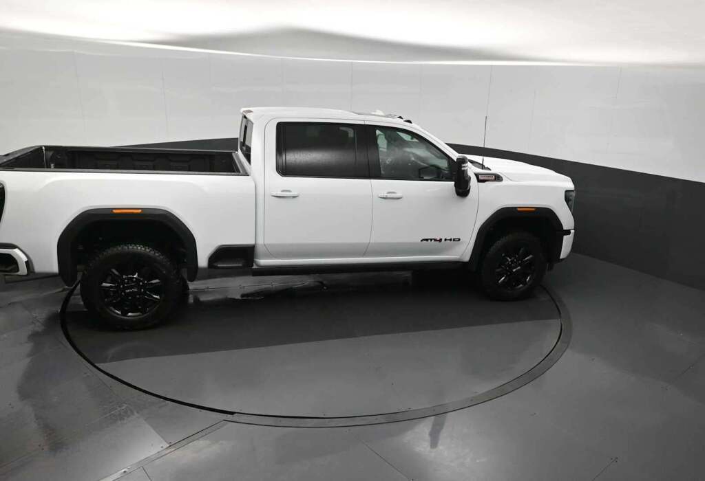 2026 GMC Sierra 3500HD AT4