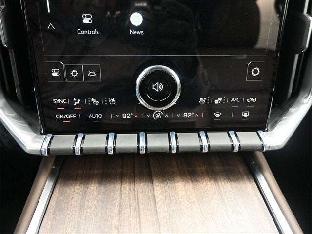 2026 GMC Acadia Denali Ultimate AWD