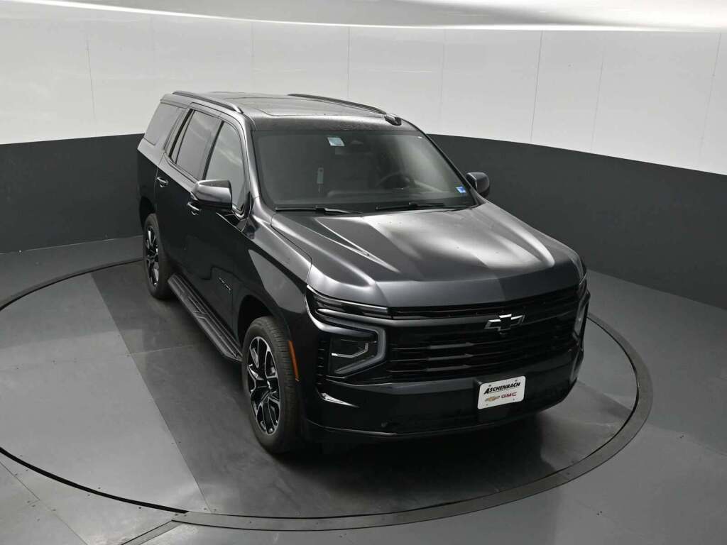2026 Chevrolet Tahoe 4WD RST