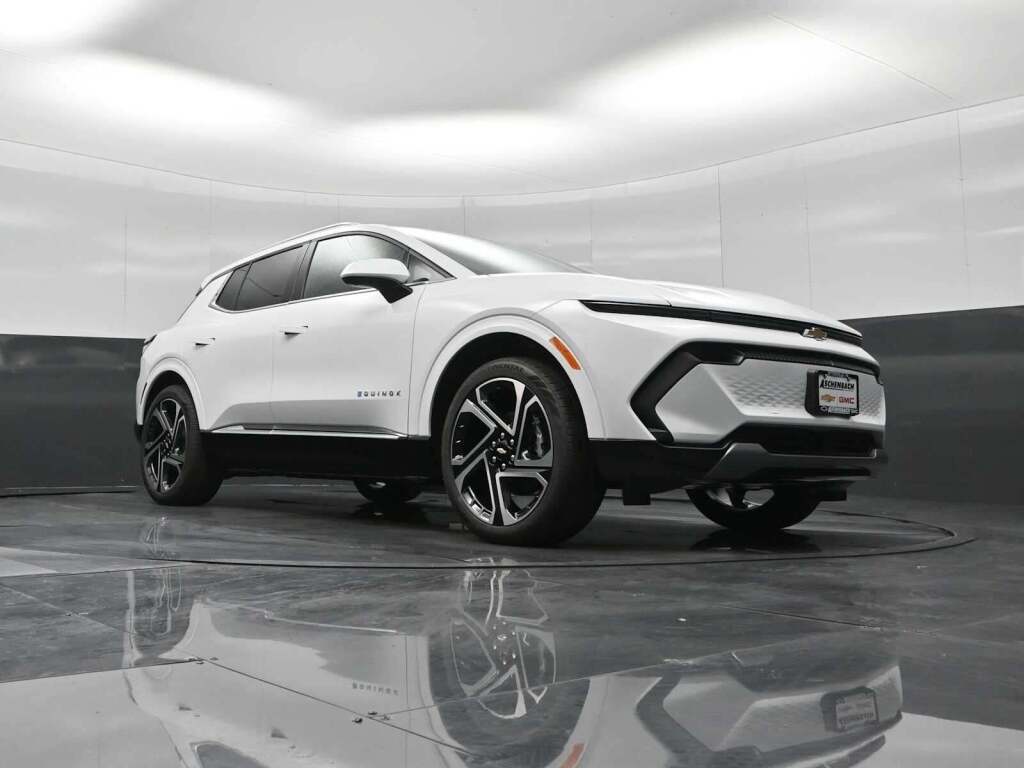 2026 Chevrolet Equinox EV LT 2, FWD