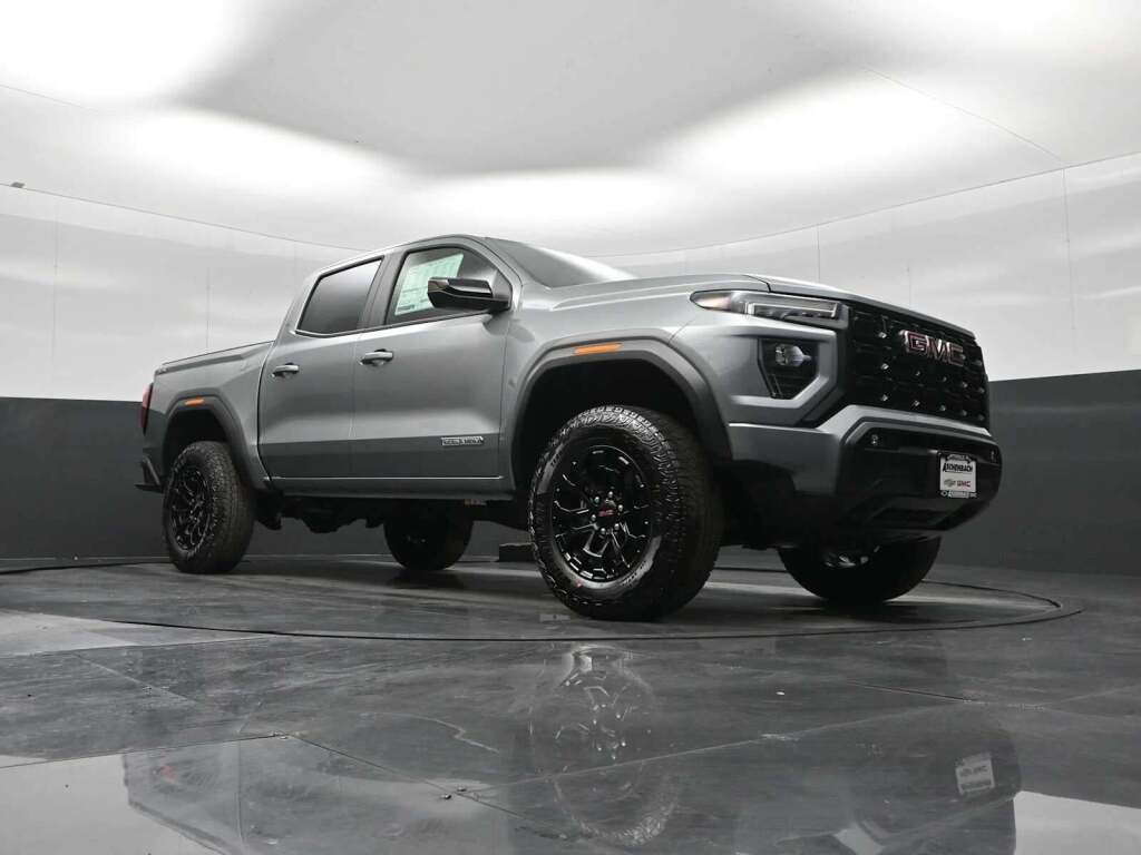 2026 GMC Canyon Elevation, 4WD