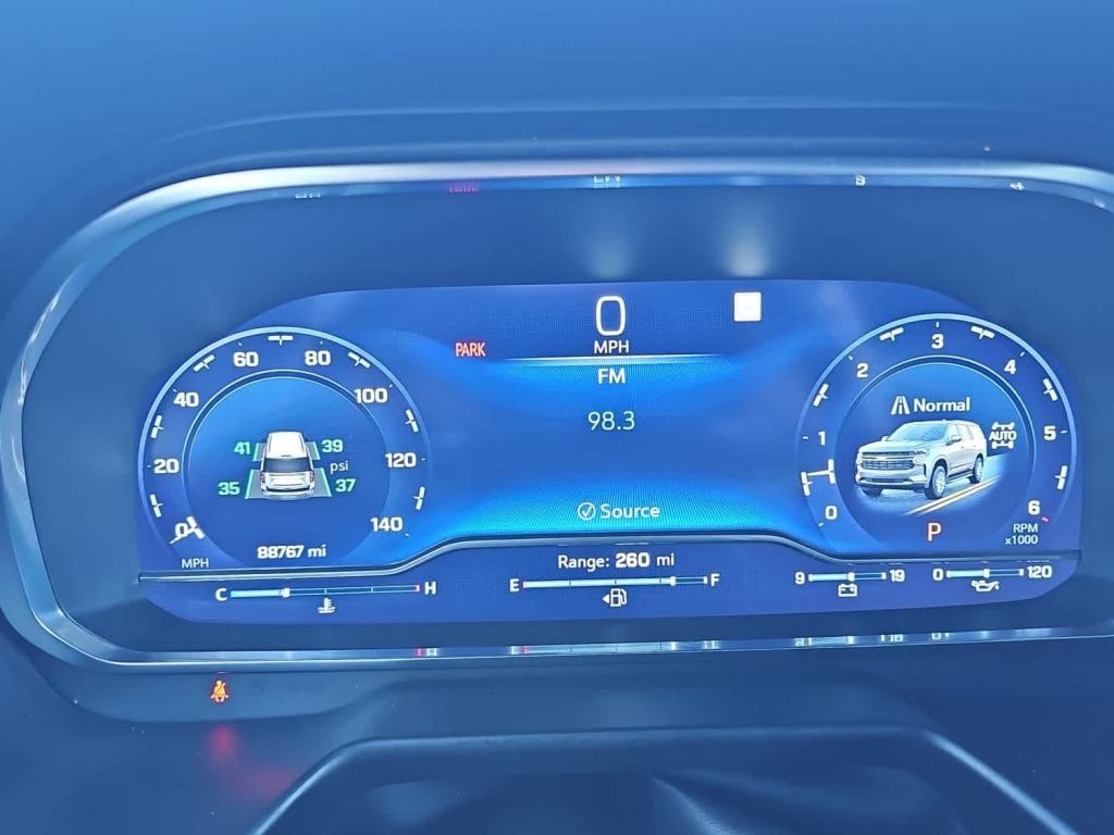 2023 Chevrolet Suburban 4WD Premier