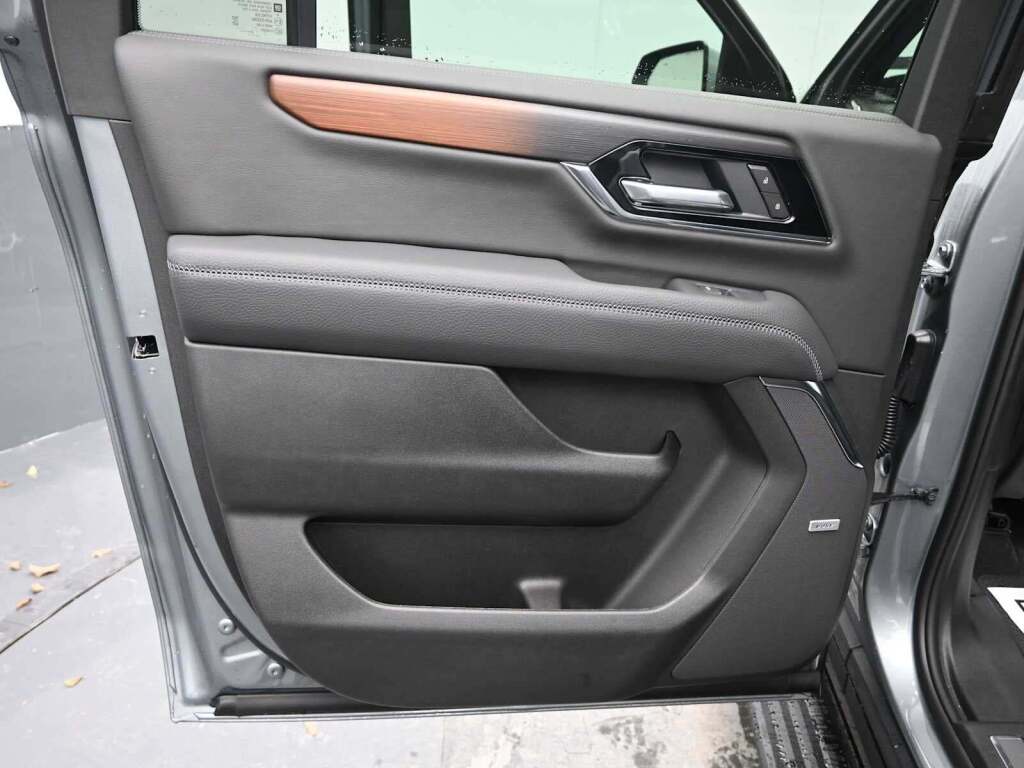 2026 GMC Yukon XL 4WD Denali