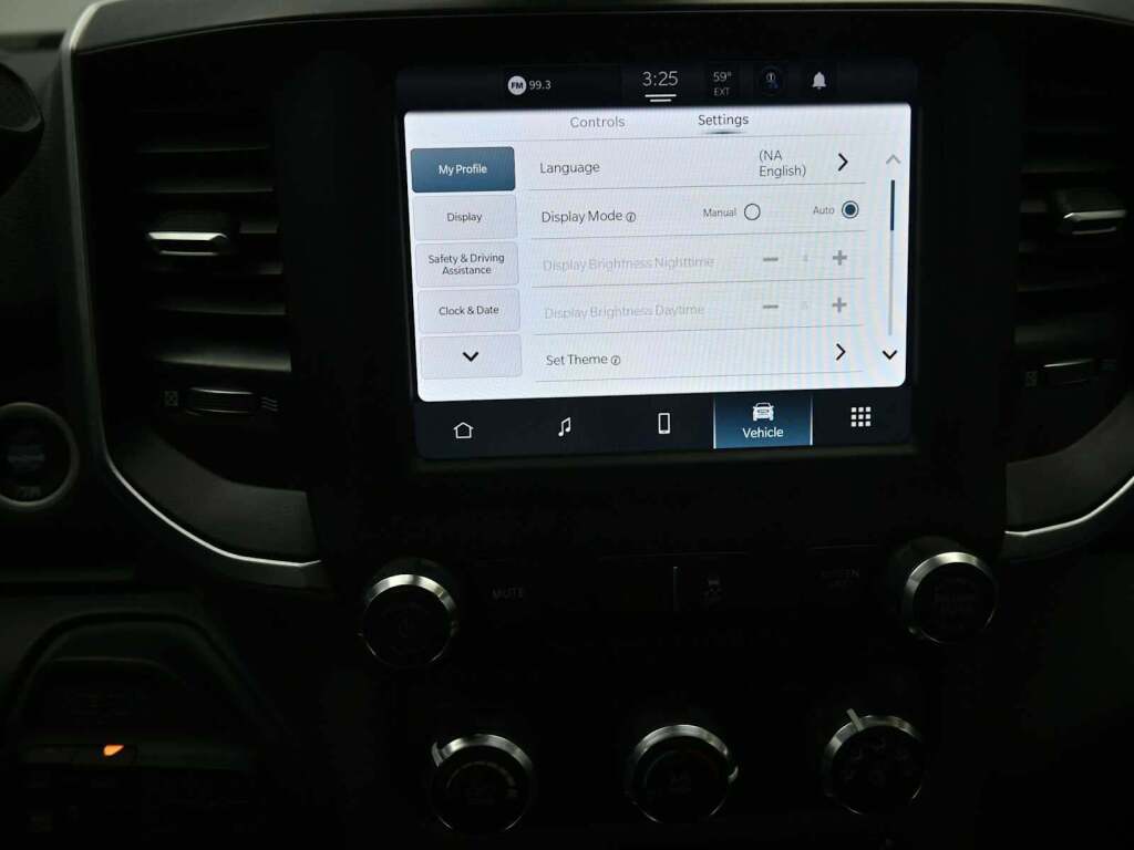 2024 Ram 3500 Big Horn Crew Cab 4x4 8' Box