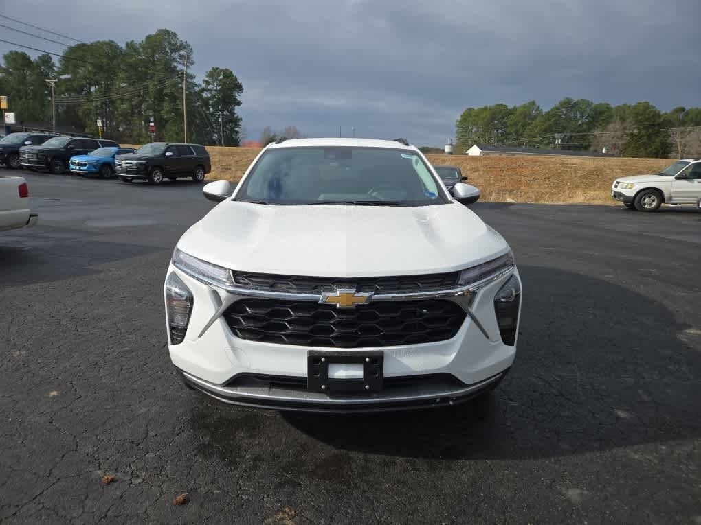 2026 Chevrolet Trax FWD LT