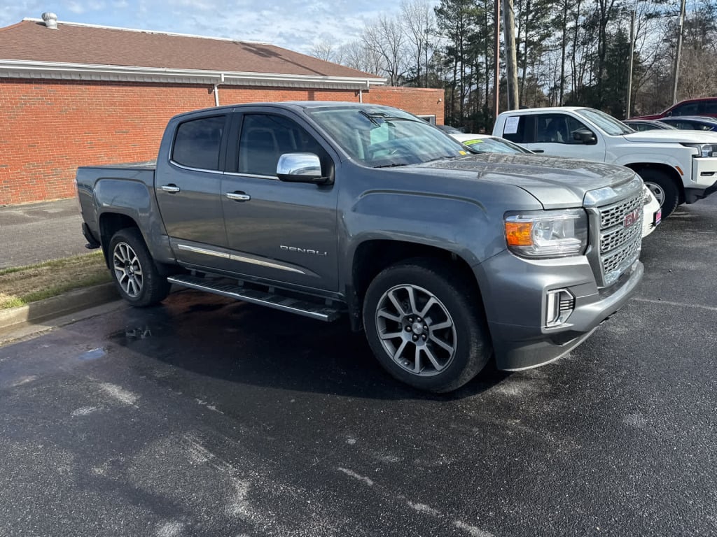 2022 GMC Canyon 4WD Crew Cab Short Box Denali