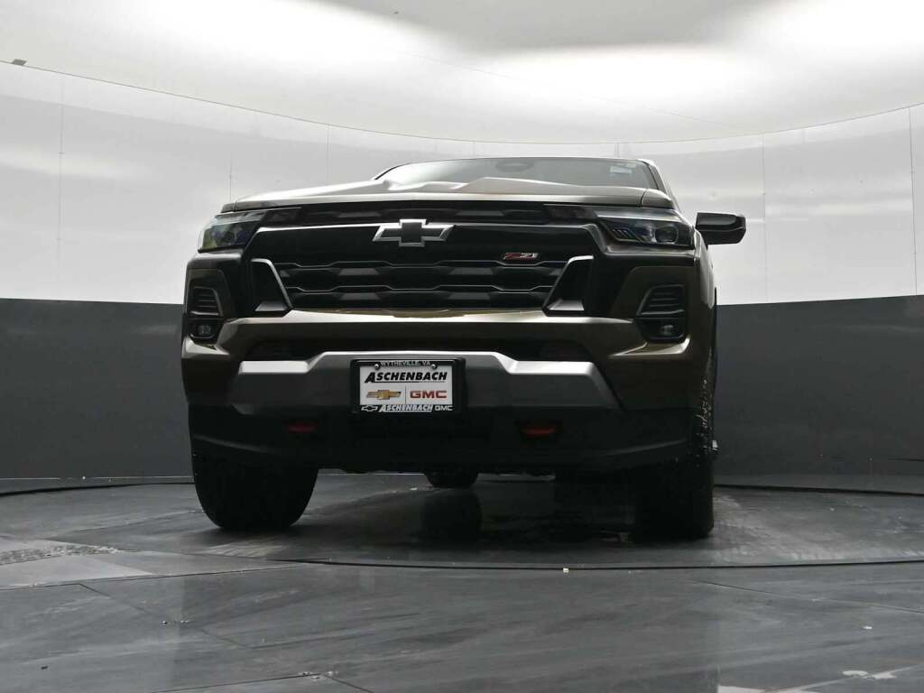 2024 Chevrolet Colorado 4WD Z71