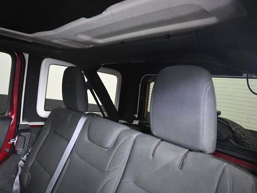 2021 Jeep Wrangler Unlimited Sahara 4x4