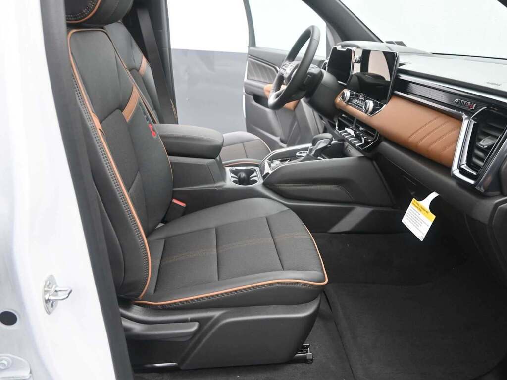 2026 GMC Canyon AT4, 4WD