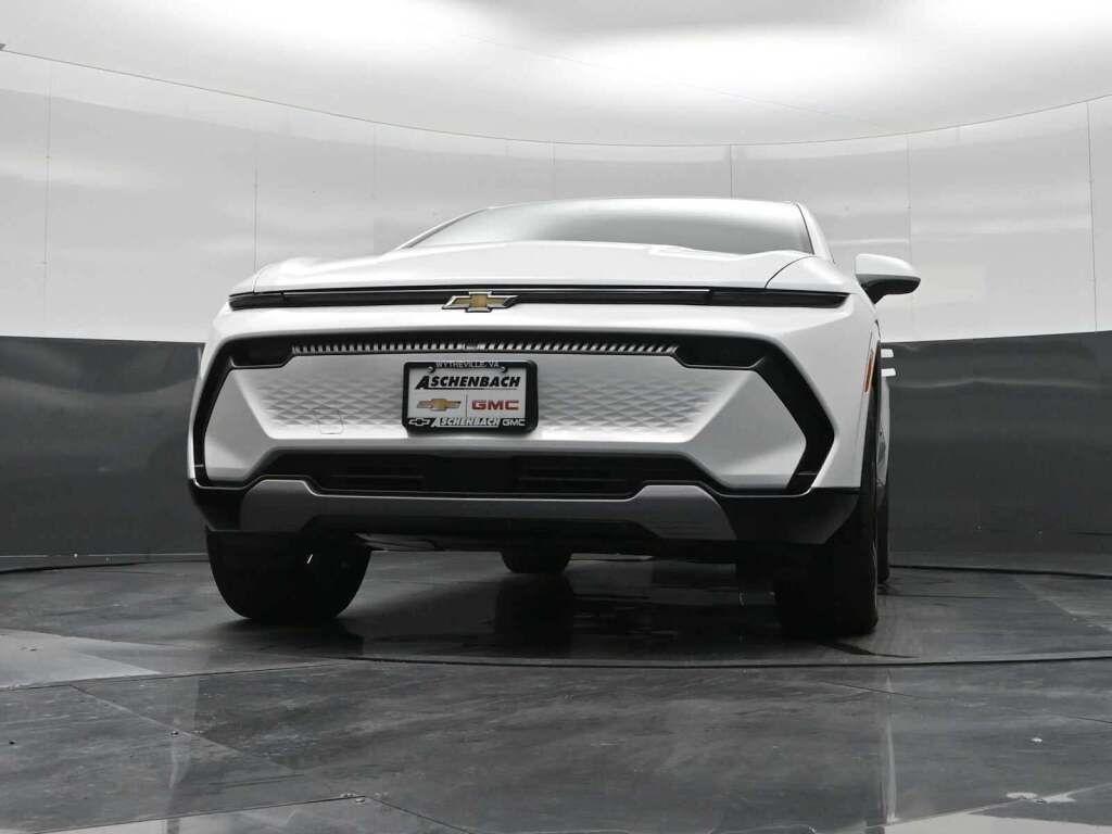 2026 Chevrolet Equinox EV LT 2, FWD