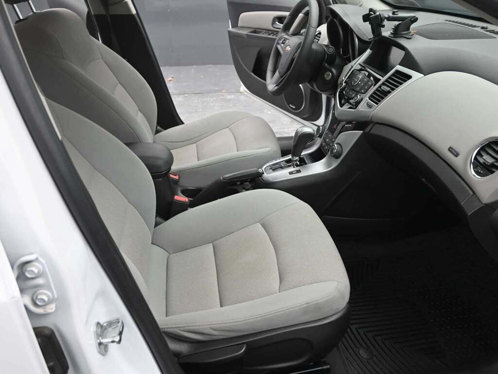 2016 Chevrolet Cruze Limited 1LT Auto