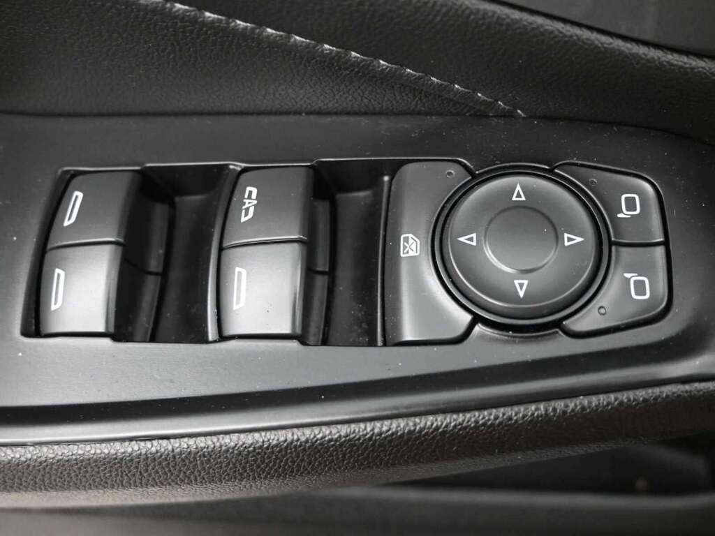 2023 Chevrolet Traverse AWD LT Cloth