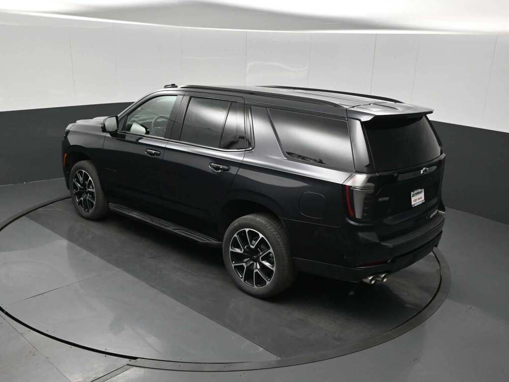 2026 Chevrolet Tahoe 4WD RST