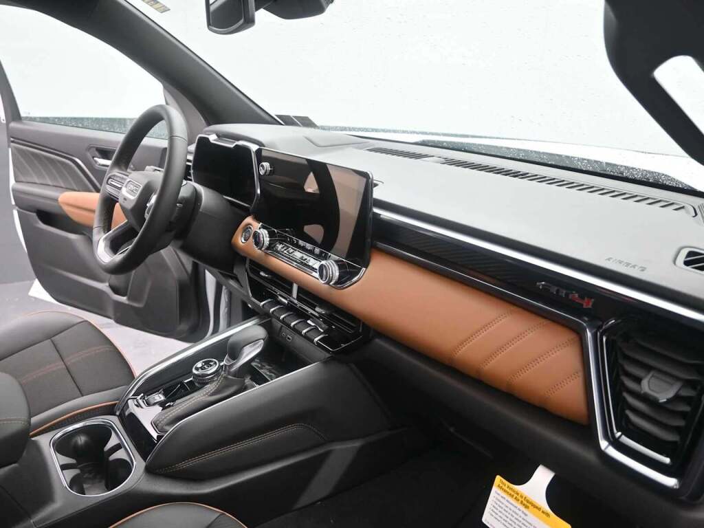 2026 GMC Canyon AT4, 4WD