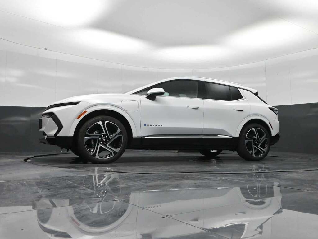 2026 Chevrolet Equinox EV LT 2, FWD