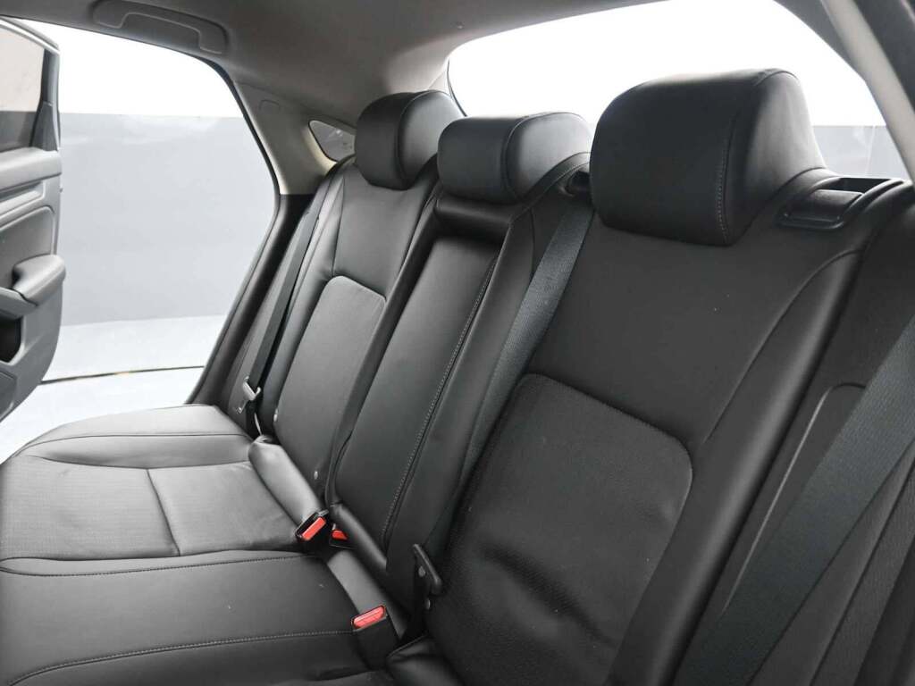 2022 Honda Civic Hatchback EX-L