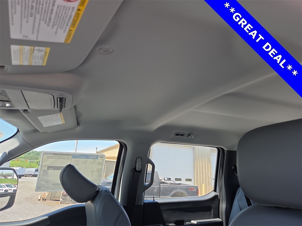 2024 Ford F-450 Chassis XL