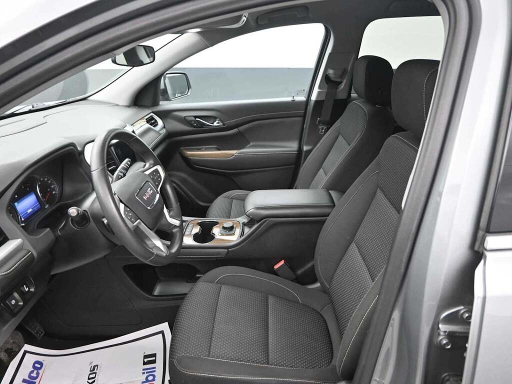 2023 GMC Acadia AWD SLE