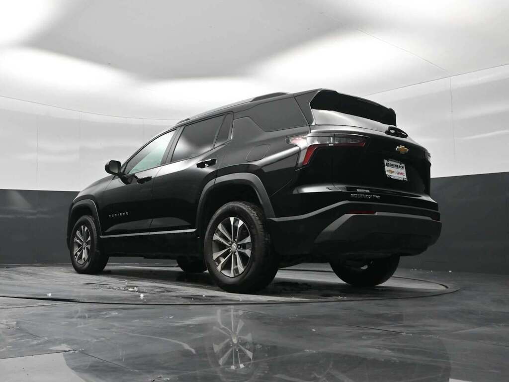 2025 Chevrolet Equinox AWD LT