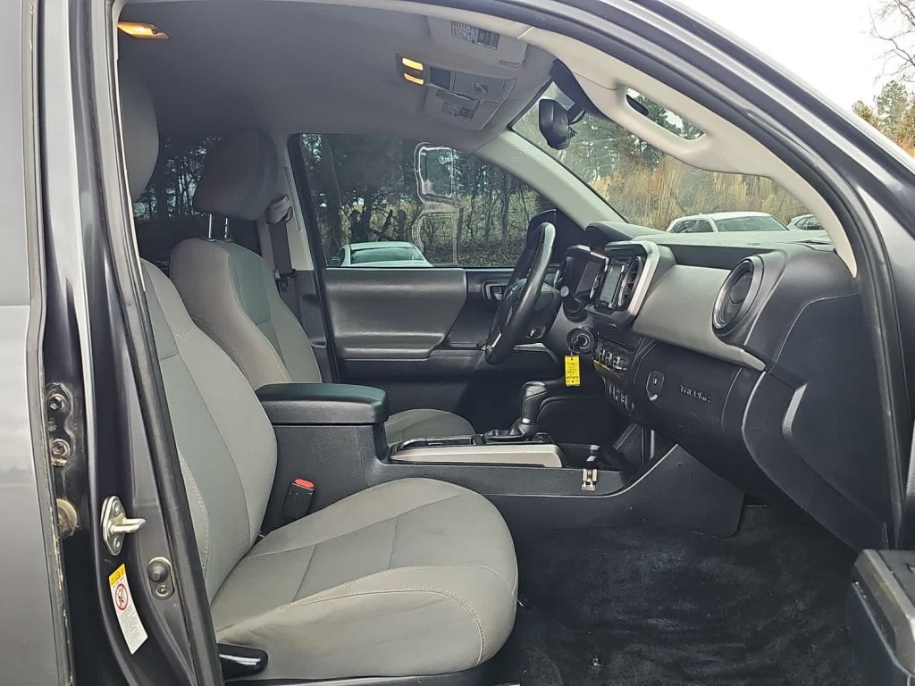 2019 Toyota Tacoma SR V6