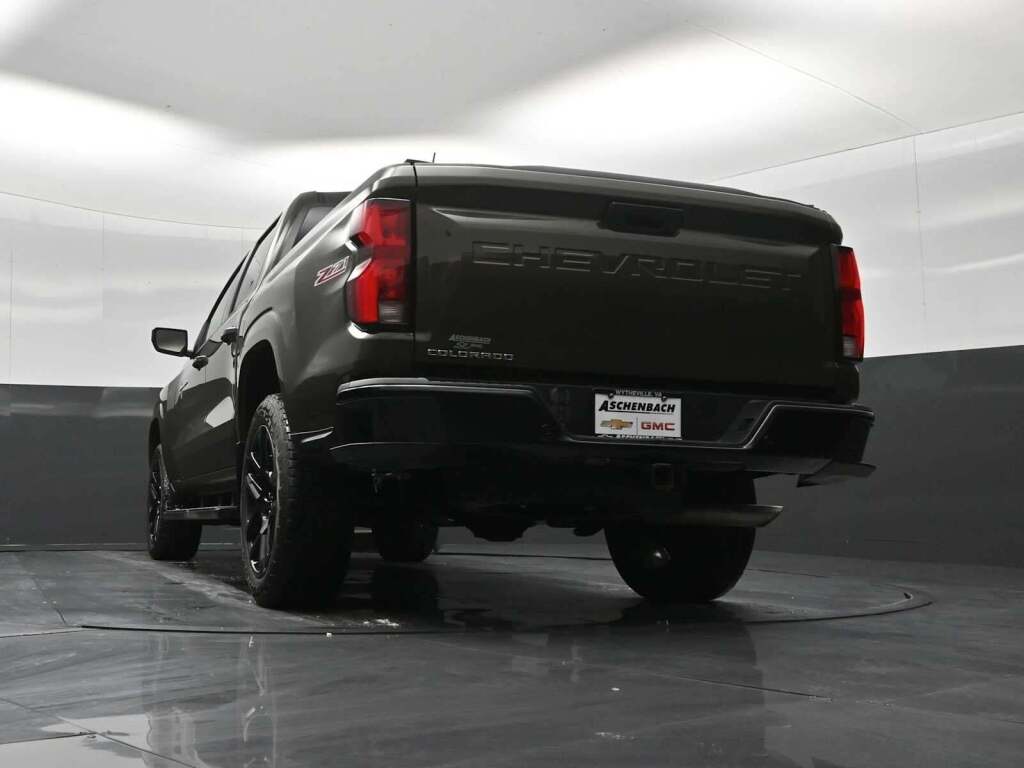 2024 Chevrolet Colorado 4WD Z71