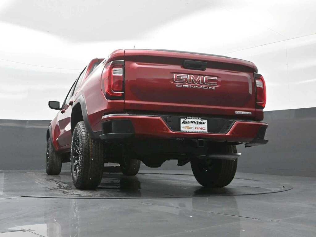 2026 GMC Canyon Elevation, 4WD