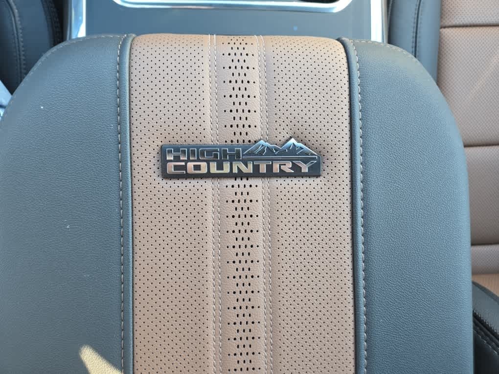 2026 Chevrolet Silverado 3500HD High Country