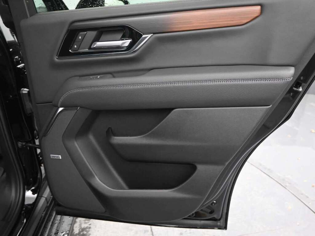 2026 GMC Yukon 4WD Denali