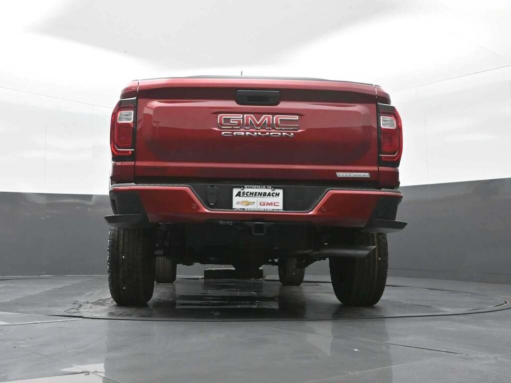 2026 GMC Canyon Elevation, 4WD