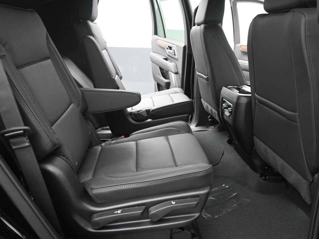 2026 GMC Yukon 4WD Denali