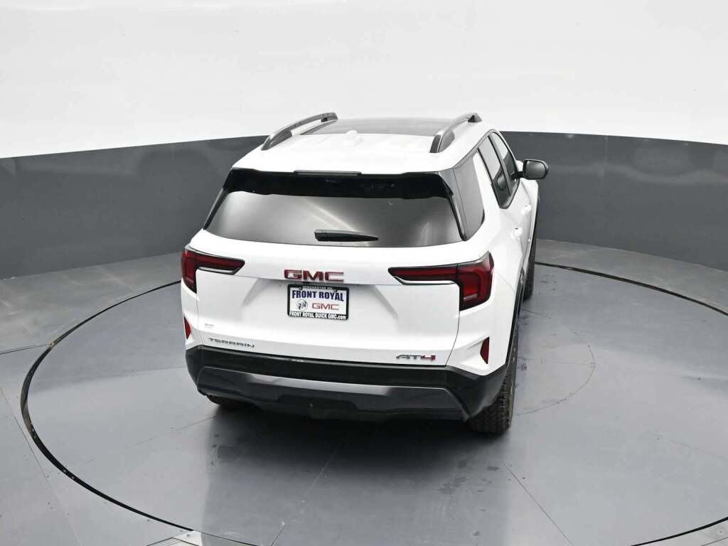 2026 GMC Terrain AWD AT4