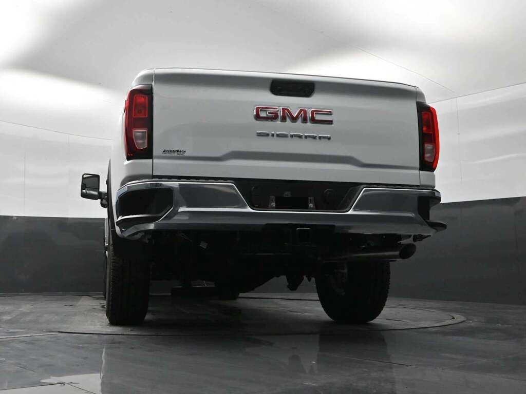 2026 GMC Sierra 2500HD Pro