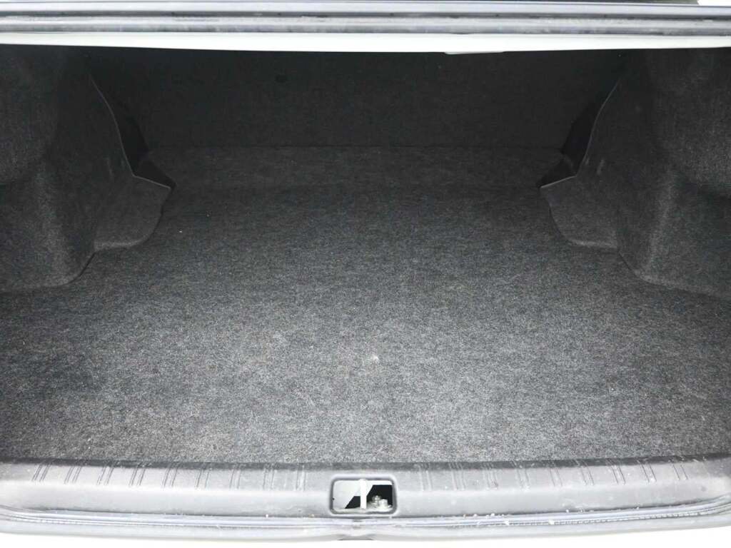 2016 Subaru Impreza 2.0i Limited