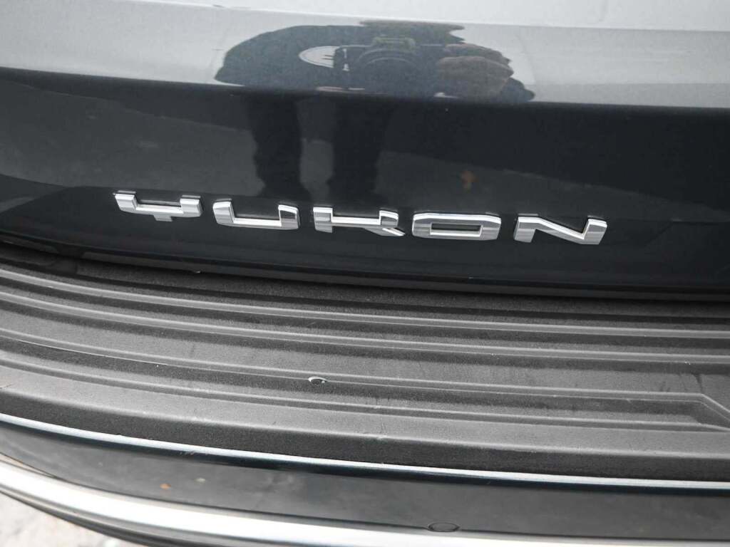 2021 GMC Yukon 4WD Denali