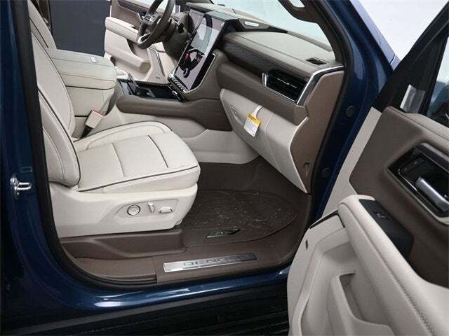 2026 GMC Yukon 4WD Denali