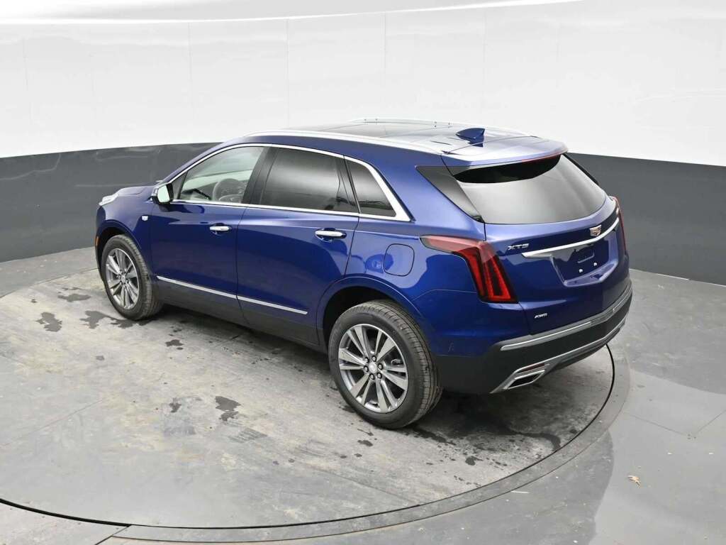 2025 Cadillac XT5 AWD Premium Luxury